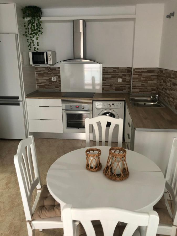 Appartement Apartamento Saloumar Extérieur photo