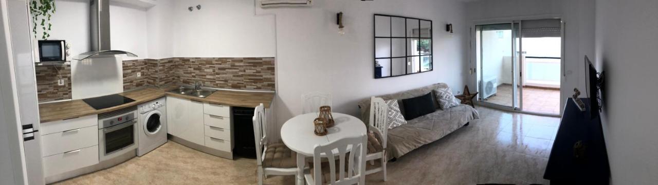 Appartement Apartamento Saloumar Extérieur photo